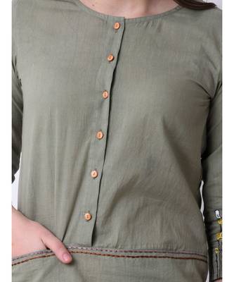 Women's Meadow Embroidered Top 5