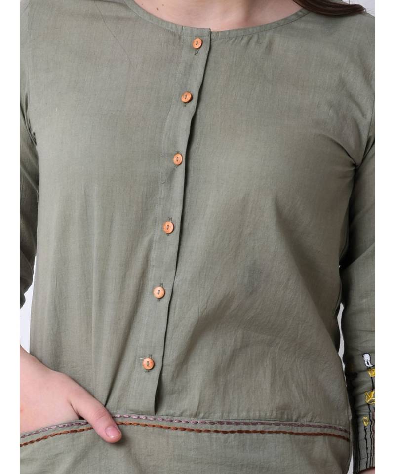 Women's Meadow Embroidered Top