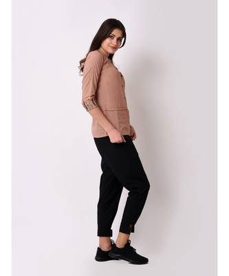 Women's Meadow Embroidered Top 4