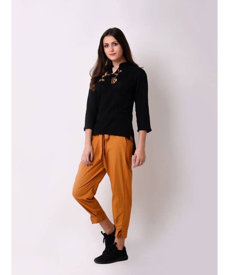 Women's Textured Embroidered Top