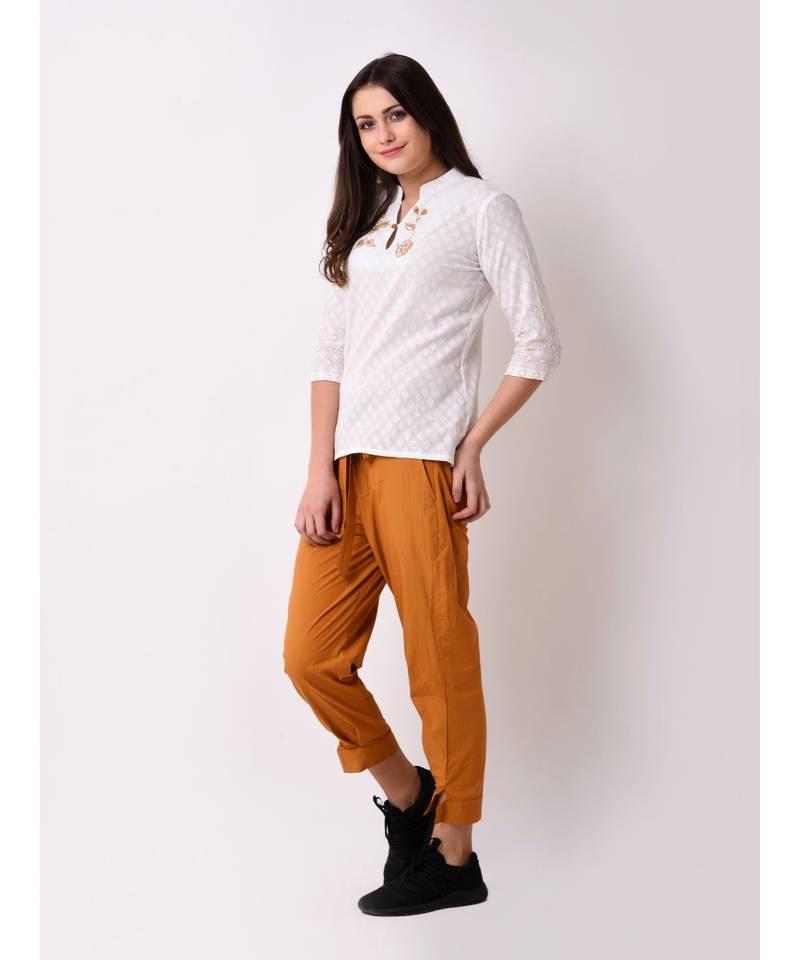 Women's Textured Embroidered Top