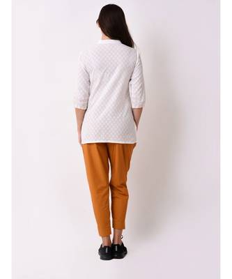 Women's Textured Embroidered Top 3