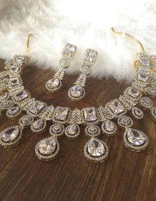 Gold onyx necklaces 1