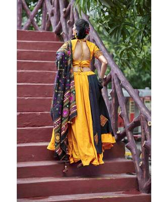 Black embroidered cotton unstitched lehenga choli 2