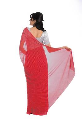 Peach printed georgette saree with blouse 3