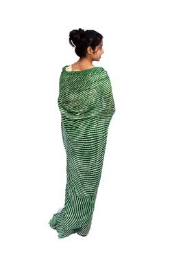 Green printed georgette saree with blouse 4
