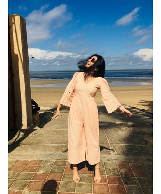 Peach Floral Scalloped Sleeves Jumpsuit  1