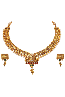 Gold pearl necklace-sets