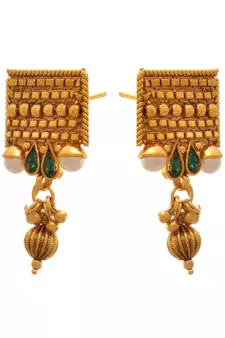 Gold pearl necklace-sets