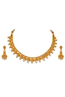 Gold pearl necklace-sets