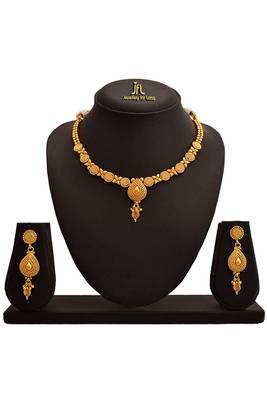 Gold necklace-sets 1