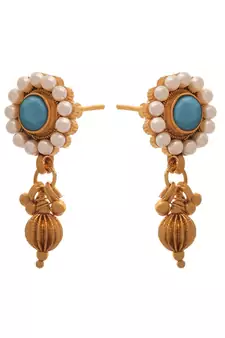 Gold pearl necklace-sets