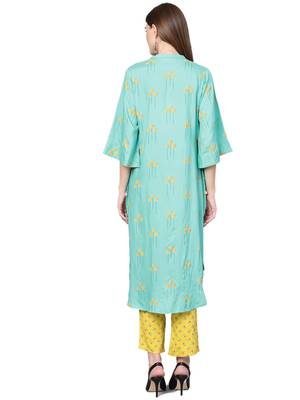 Blue printed liva kurta with tulip trousers 2