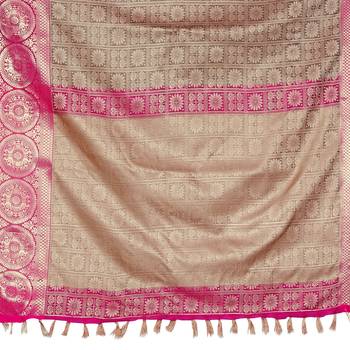 Beige woven banarasi silk saree with blouse 5