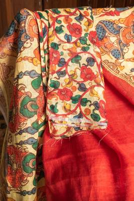 Multicolor Printed Tassar Silk Saree With Blouse 4
