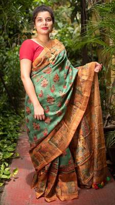 Multicolor Printed Tussar Silk Saree With Blouse 2