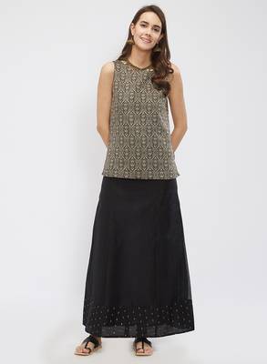 Black Chanderi with buti Skirt 1