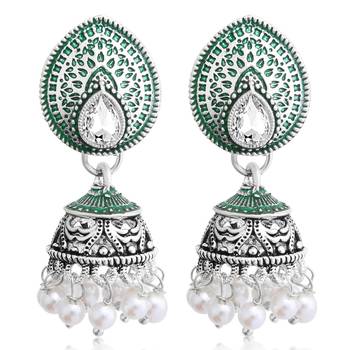 Green diamond earrings 1