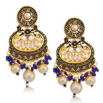 Blue diamond earrings 1