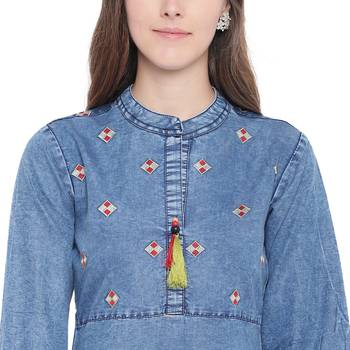 Blue embroidered cotton kurtas-and-kurtis 5