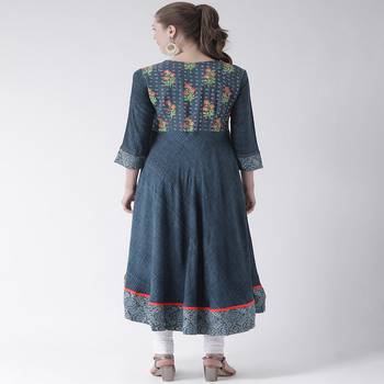 Blue Printed Cotton stitched kurti 3