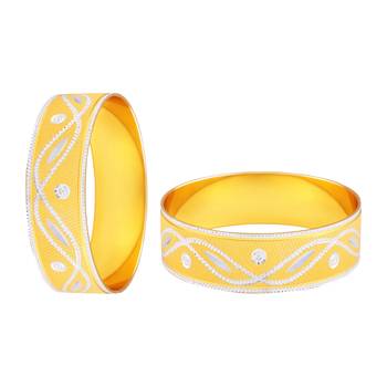 Gold bangles-and-bracelets 3