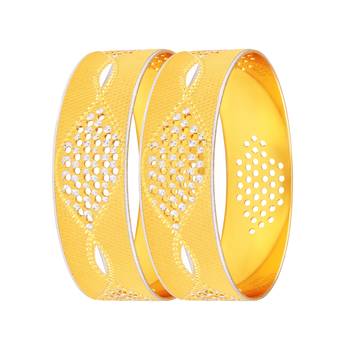 Gold bangles-and-bracelets 1