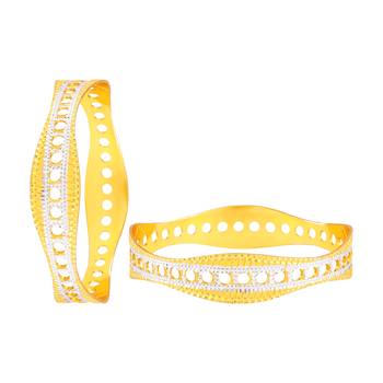 Gold bangles-and-bracelets 3
