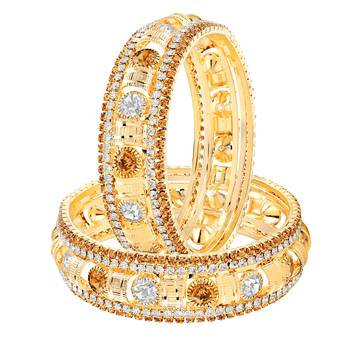 Gold bangles-and-bracelets 2