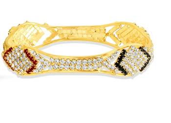 Gold bangles-and-bracelets 4