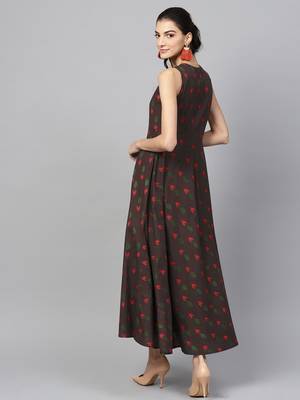 Brown ikat sleeveless Flared Maxi 3