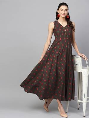 Brown ikat sleeveless Flared Maxi 6