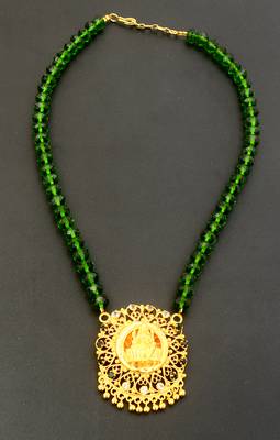Green necklaces 1