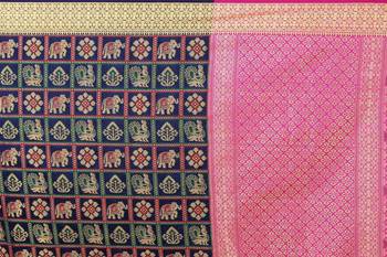 Navy blue woven kanchipuram silk saree with blouse 4