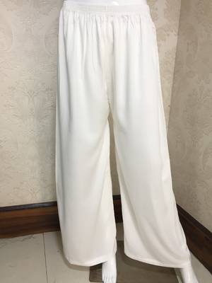 White Women's Rayon Solid Flared Palazzo 2