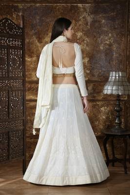 Off White Thread Embroidery Georgette Semi Stitched bridal lehenga 4