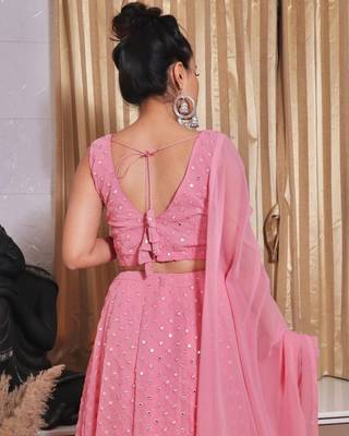Light Pink sequins and Thread Embroidered Georgette Semi Stitched bridal lehenga 4