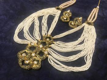 Gold necklaces 2
