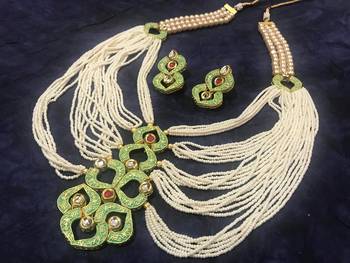 Gold necklaces 1