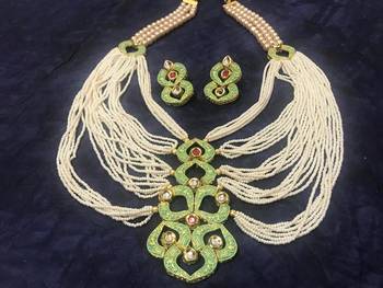 Gold necklaces 4
