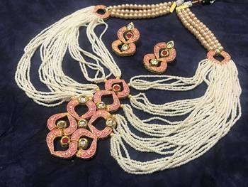 Gold necklaces 4