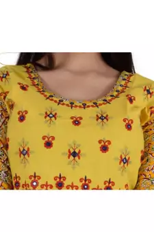 Womens Rayon Yellow Straight Round Neck Ankle Length Kurti