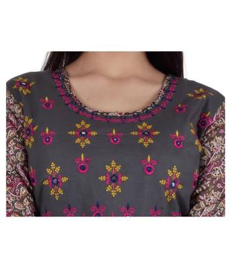 Womens Rayon Gray Straight Round Neck Ankle Length Kurti 4