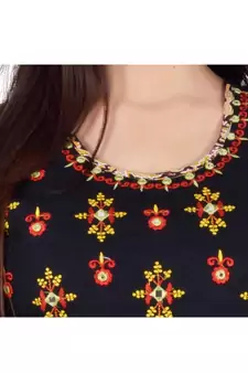 Womens Rayon Black Straight Round Neck Ankle Length Kurti