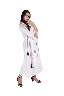 Womens Rayon White Straight Round Neck Ankle Length Kurti