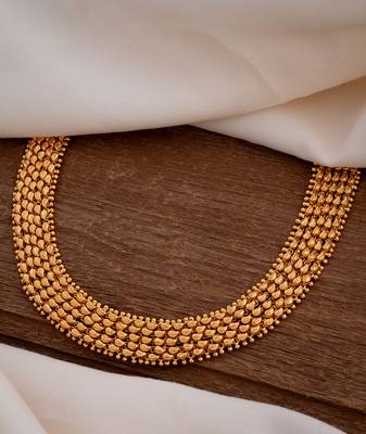 Golden choker short with leaf design one gram gold 1
