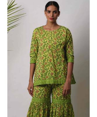 green Eeshta cotton Kurta 1