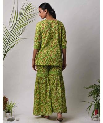 green Eeshta cotton Kurta 2