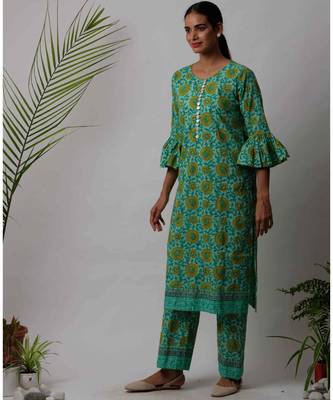 Green  Faiza cotton Kurta And Pant Set 2