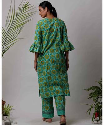Green  Faiza cotton Kurta And Pant Set 4
